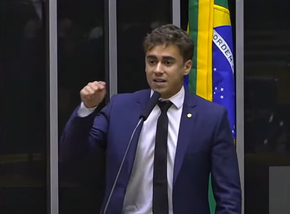 Nikolas Ferreira: Um Legado de Fé, Família e Propósito
